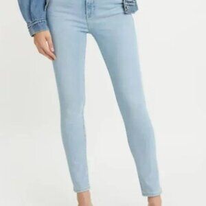 Levi strauss & co. 721 high rise skinny light blue jeans Size 28 NWOT